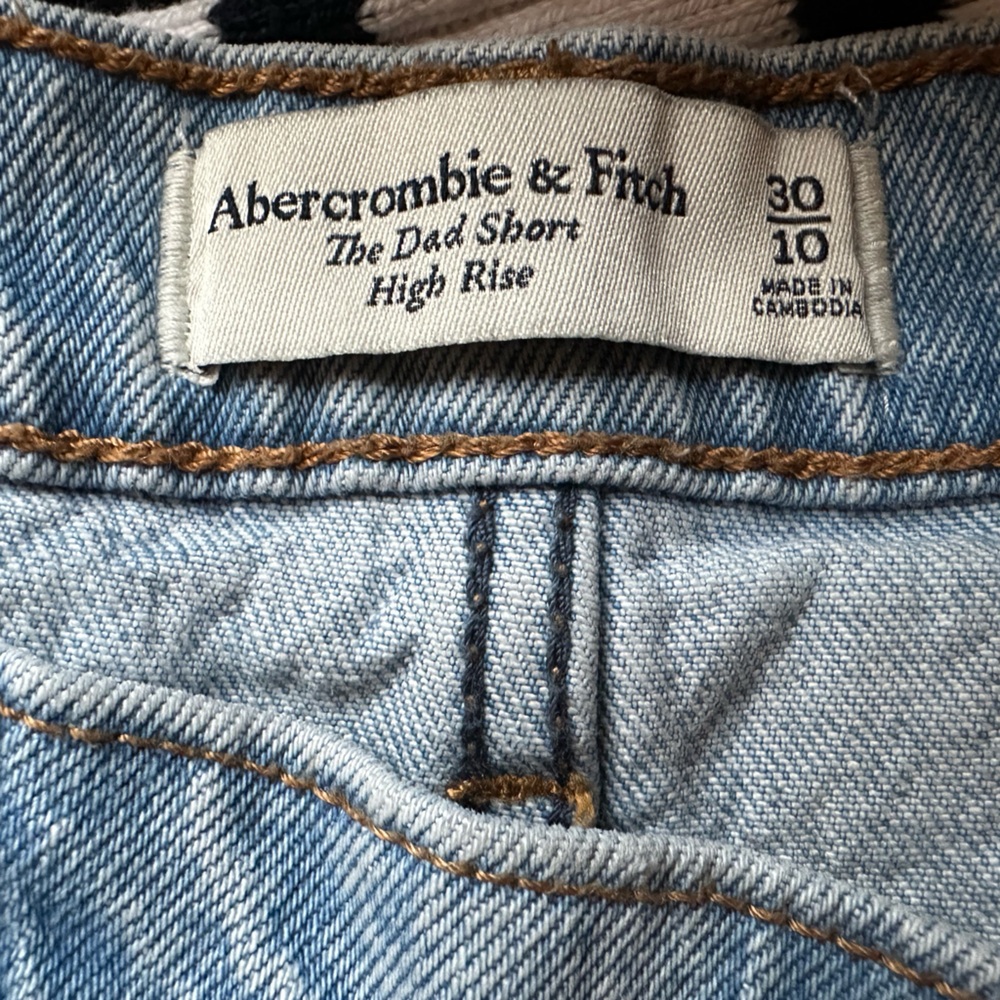 Abercrombie & Fitch The Dad Short High Rise - Picture 7 of 7